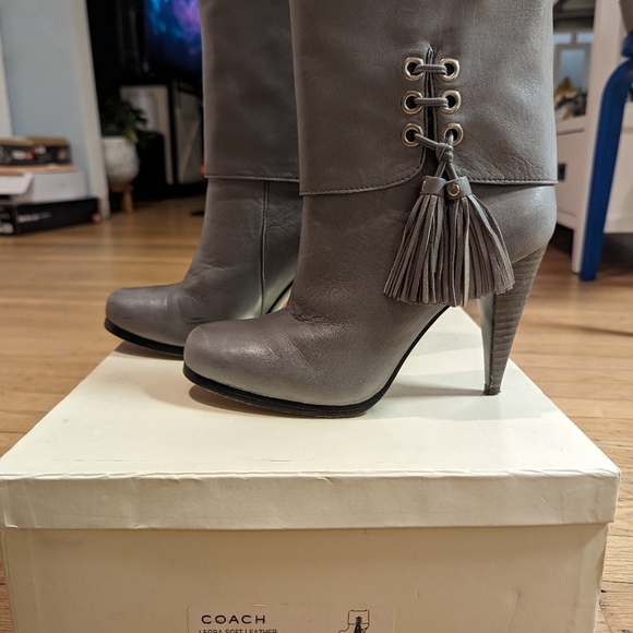 Coach (2010) Grey Booties - Make an Offer! - Picture 7 of 13